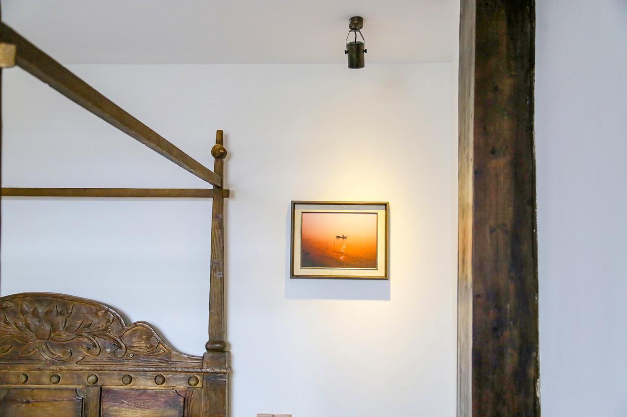 Energy Space Healing Inn Shangri-La Esterno foto