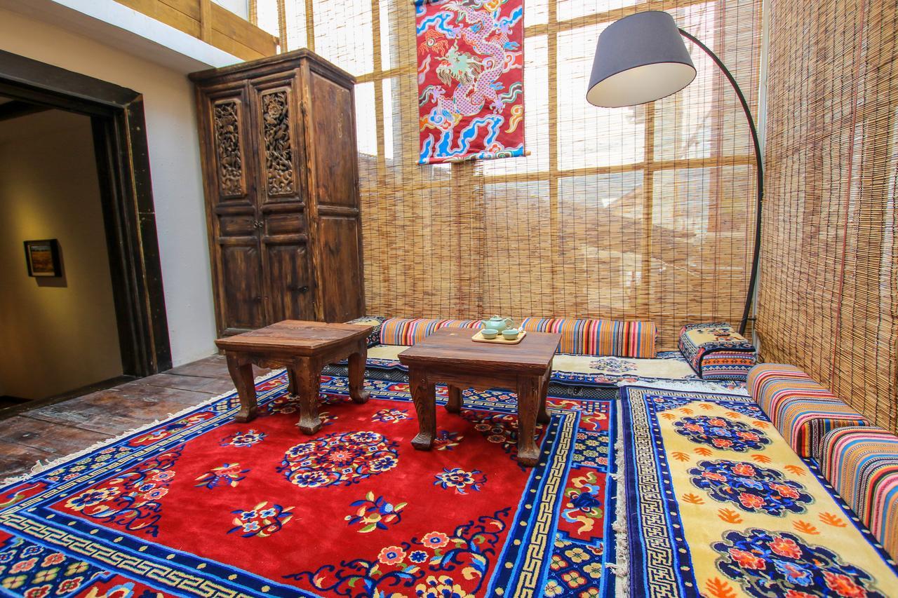 Energy Space Healing Inn Shangri-La Esterno foto
